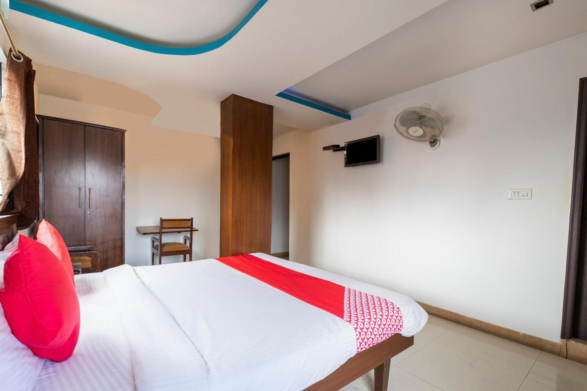 โอโย 71863 เดอะ เรด เวลเว็ต Hotel บังกาลอร์ ภายนอก รูปภาพ