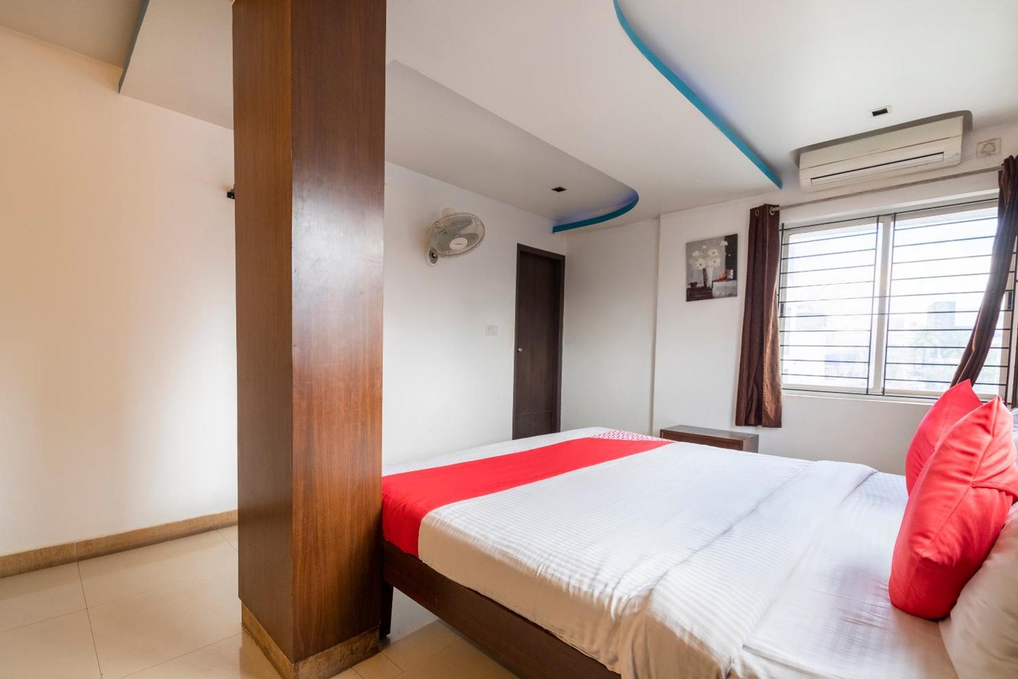 โอโย 71863 เดอะ เรด เวลเว็ต Hotel บังกาลอร์ ภายนอก รูปภาพ
